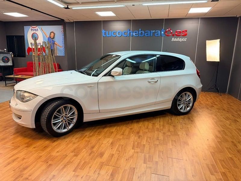 Usado BMW 118 143 CV (105 kW) 2011 Blanco Utilitario