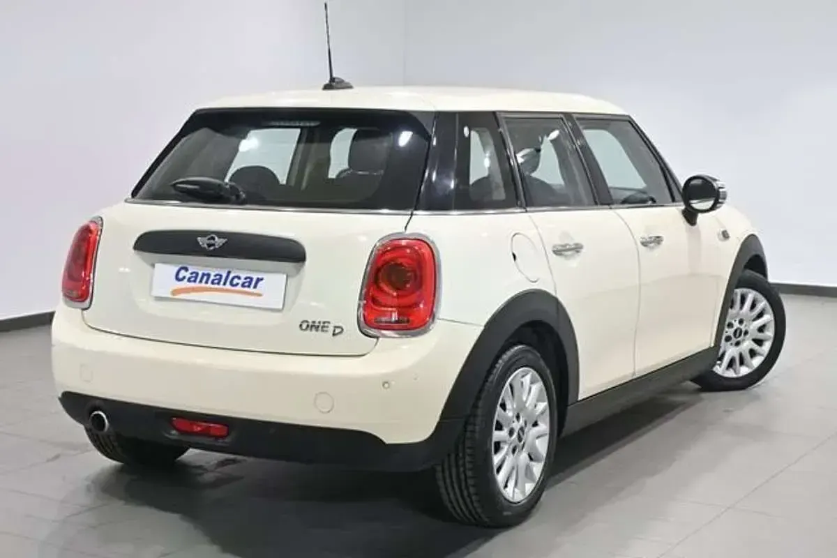Usado Mini Cooper 95 CV (69 kW) 2016 Blanco Utilitario