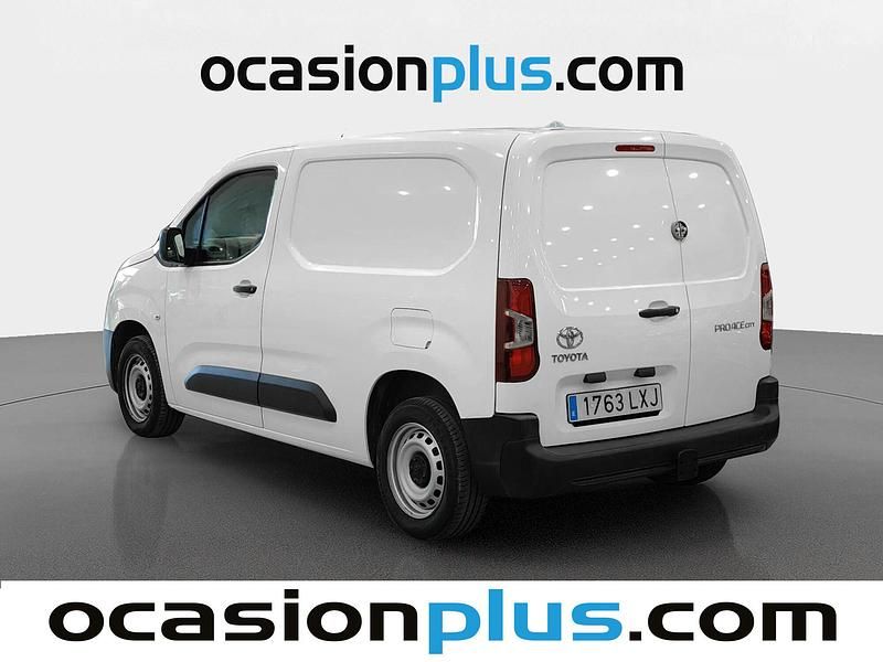 Usado Toyota Proace City City 102 CV (75 kW) 2022 Blanco Monovolumen