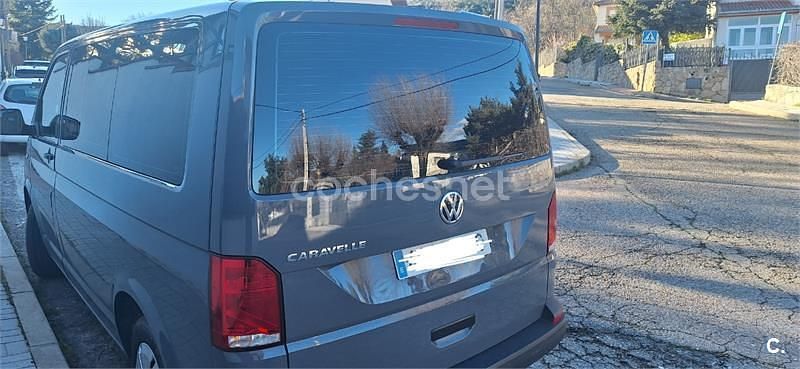Usado VW Caravelle 150 CV (110 kW) 2023 Gris / plata Van