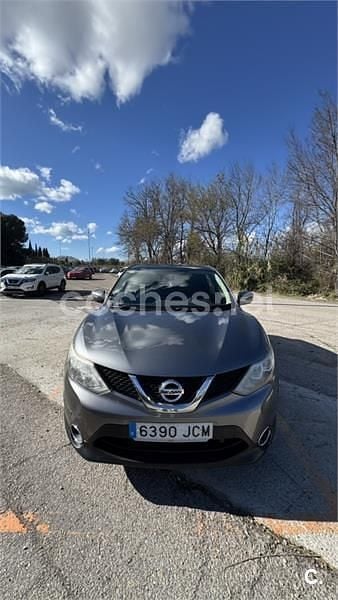 Usado Nissan Qashqai N-TEC 110 CV (80 kW) 2015 Gris / plata SUV