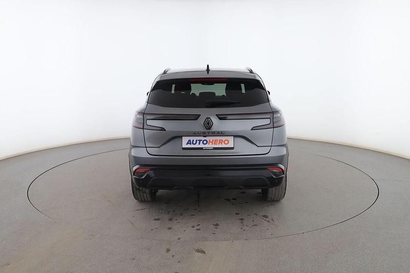 Usado Renault Austral Techno Esprit Alpine 158 CV (116 kW) 2022 Gris SUV