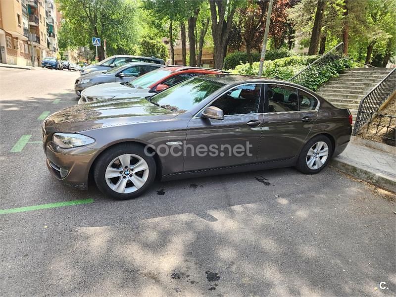 Marrón Usado 2011 BMW 520 Efficient Dynamics Berlina | 10.700 € (Precio justo) - Imagen 1/4