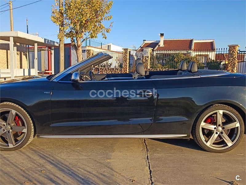 Usado Audi S5 333 CV (244 kW) 2010 Negro Descapotable