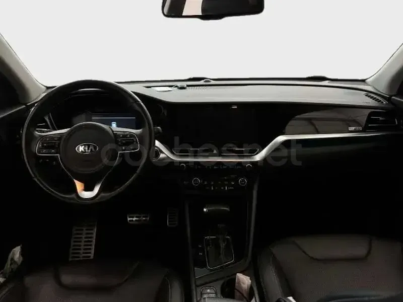 Usado Kia Niro 141 CV (103 kW) 2020 Azul SUV