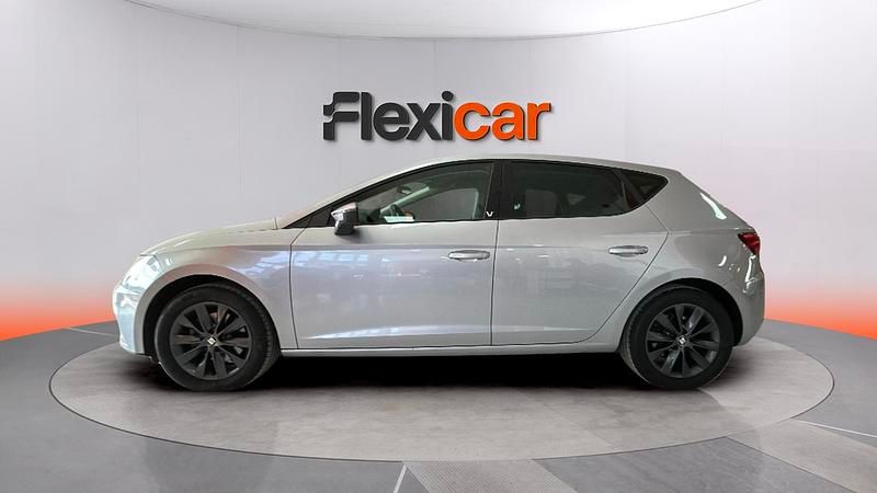 Usado Seat Leon ST Style 130 CV (95 kW) 2020 Gris Familiar