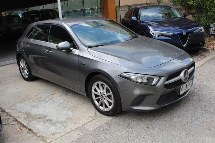Usado Mercedes A250 217 CV (159 kW) 2021
