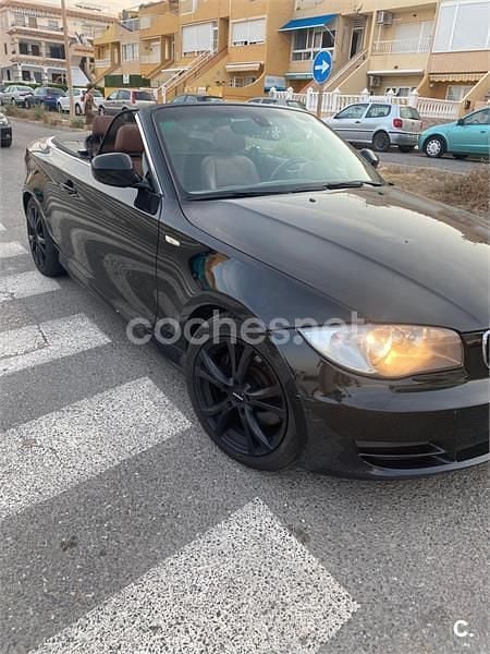 Negro Usado 2009 BMW 123 Cabriolet Descapotable | 7400 € - Imagen 1/4