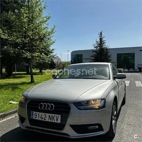Usado Audi A4 Premium 143 CV (105 kW) 2013 Beige Berlina