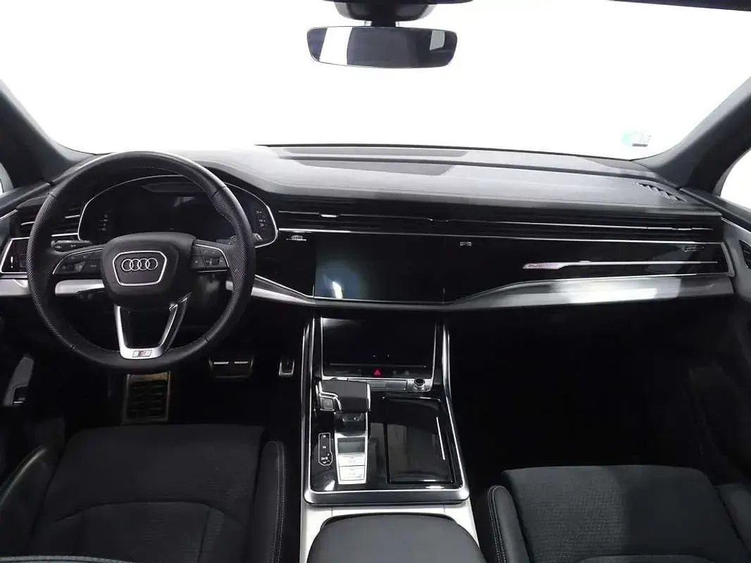 Usado Audi Q7 Premium 286 CV (210 kW) 2025 Gris SUV