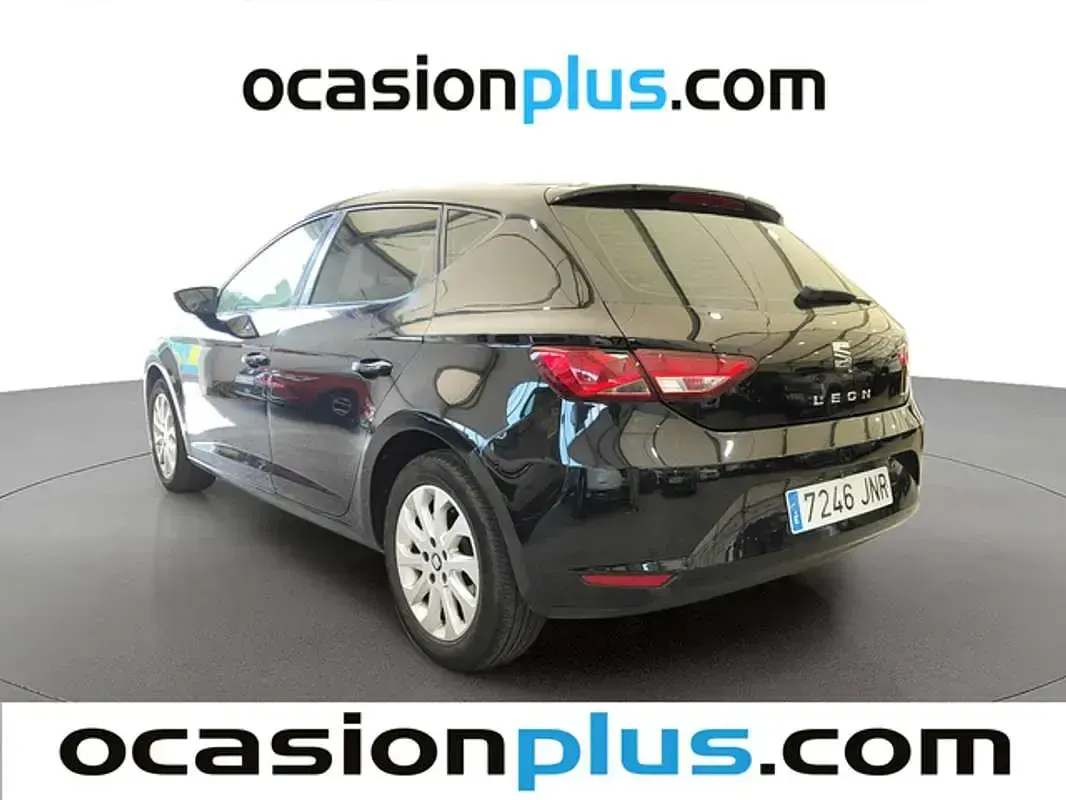 Begagnad Seat Leon Style 110 HK (80 kW) 2016 Svart Halvkombi