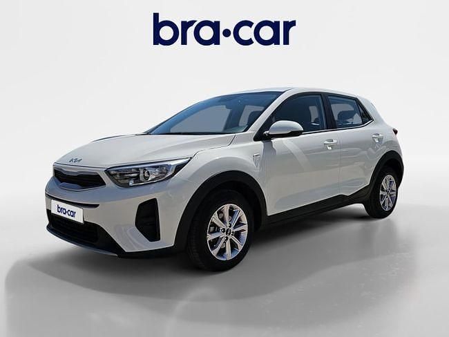 Usado Kia Stonic 84 CV (61 kW) 2022 Blanco SUV