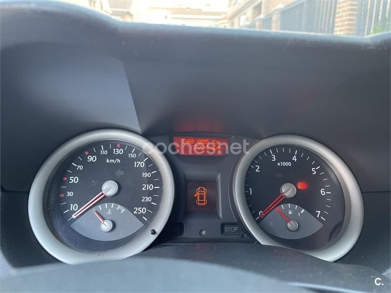 Usado Renault Mégane II Dynamique 120 CV (88 kW) 2003 Negro Berlina