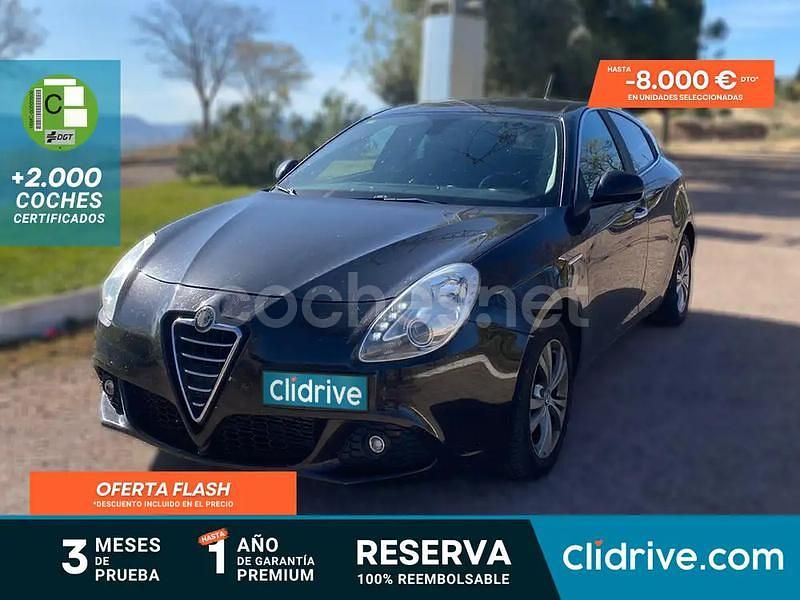 Negro Usado 2013 Alfa Romeo Giulietta Distinctive Berlina | 4990 € (Precio justo) - Imagen 1/3