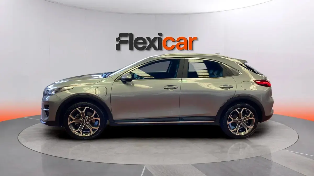 Usado Kia XCeed 141 CV (103 kW) 2021 Gris SUV