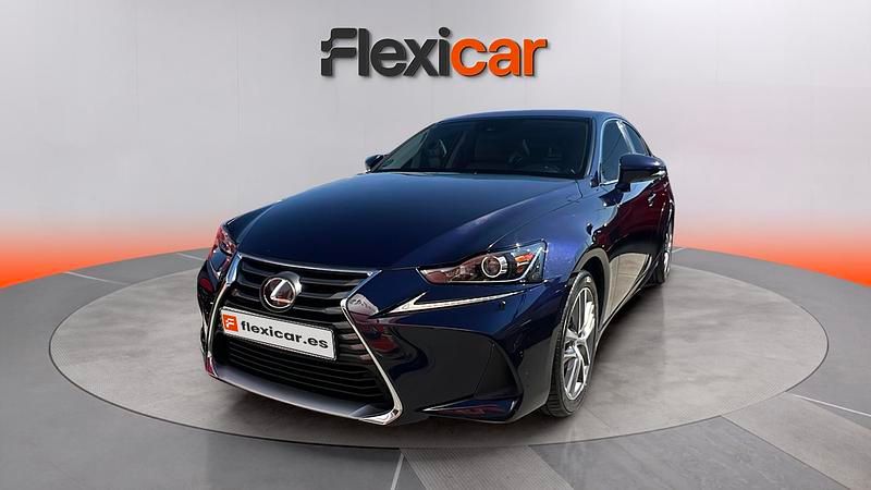 Usado Lexus IS300h Business Edition 223 CV (164 kW) 2018 Azul Berlina