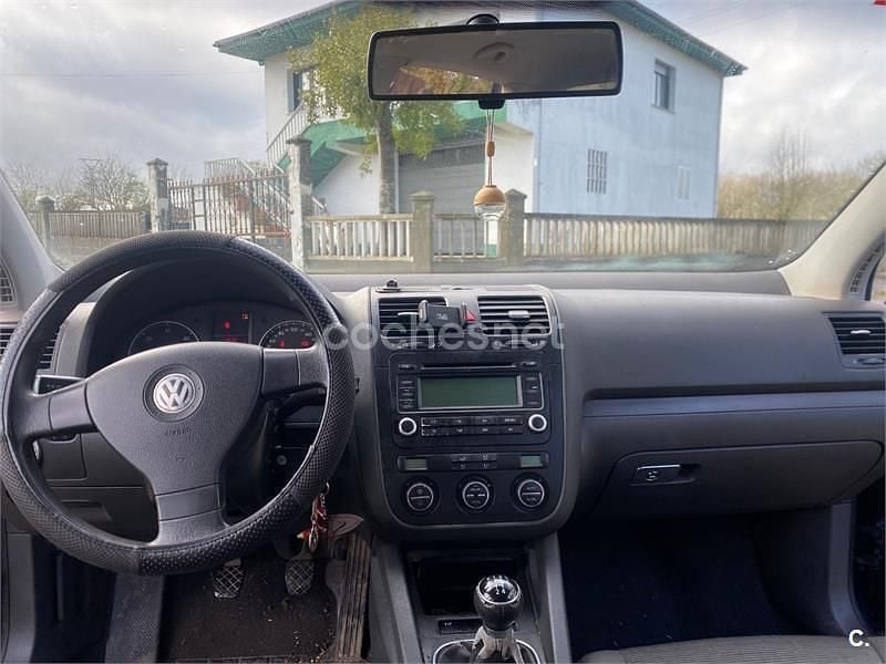 Usado VW Golf V 105 CV (77 kW) 2007 Azul Berlina