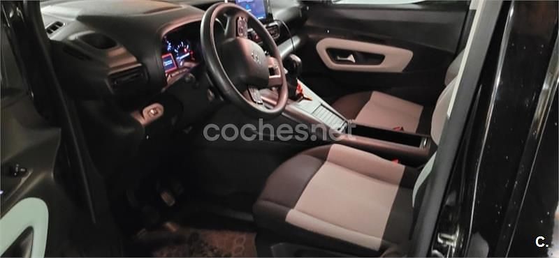 Usado Citroën Berlingo Feel 100 CV (73 kW) 2019 Negro Monovolumen