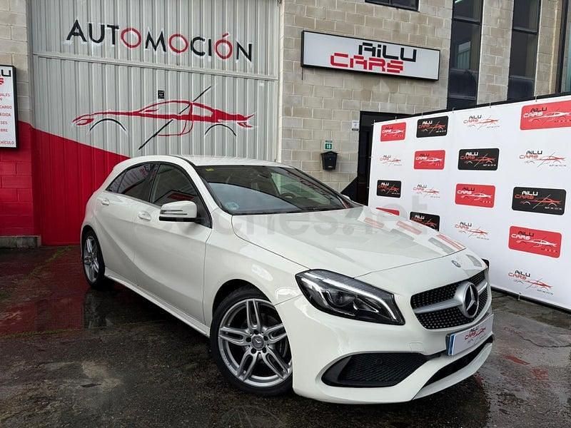 Usado Mercedes A200 AMG line 136 CV (100 kW) 2016 Blanco Berlina