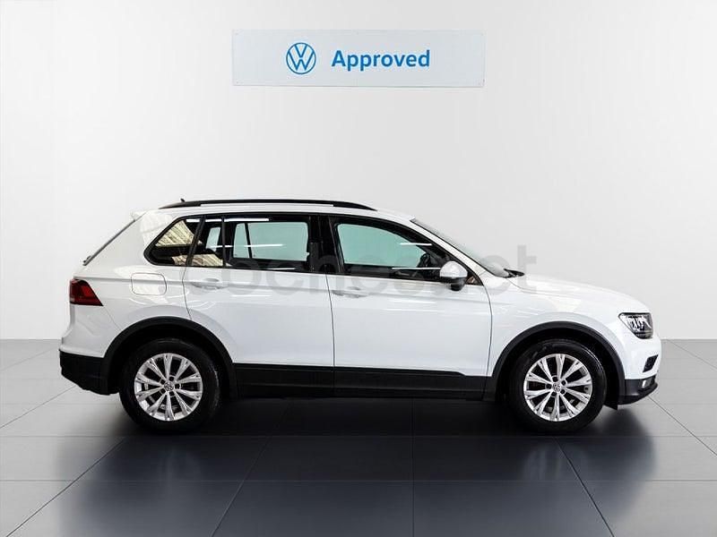 Usado VW Tiguan Edition 115 CV (84 kW) 2018 Blanco SUV