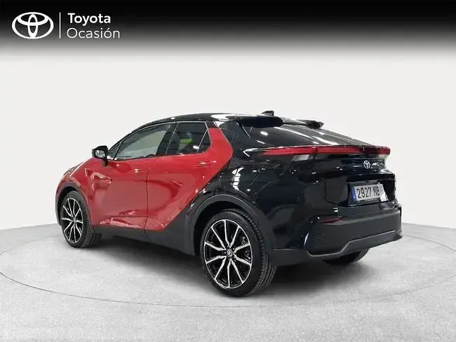 Usado Toyota C-HR Edition 223 CV (164 kW) 2025 Rojo SUV