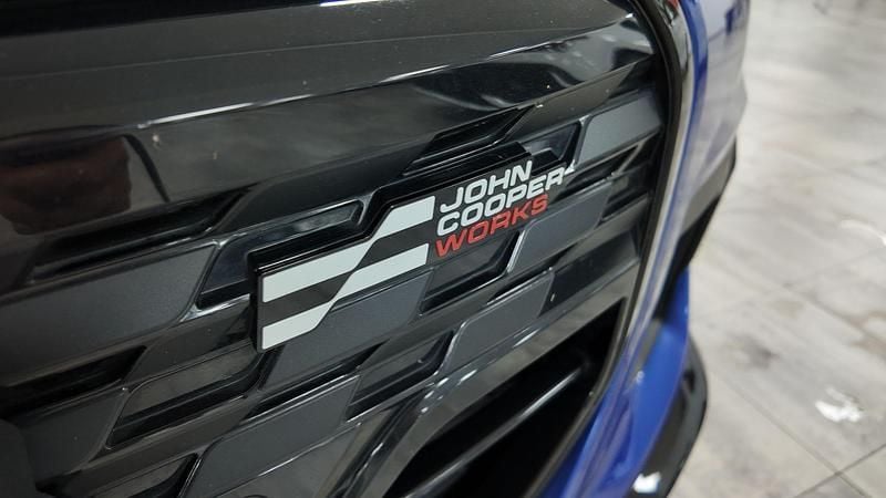Azul Usado 2024 Mini John Cooper Works Utilitario | 40.990 € (Caro) - Imagen 1/4