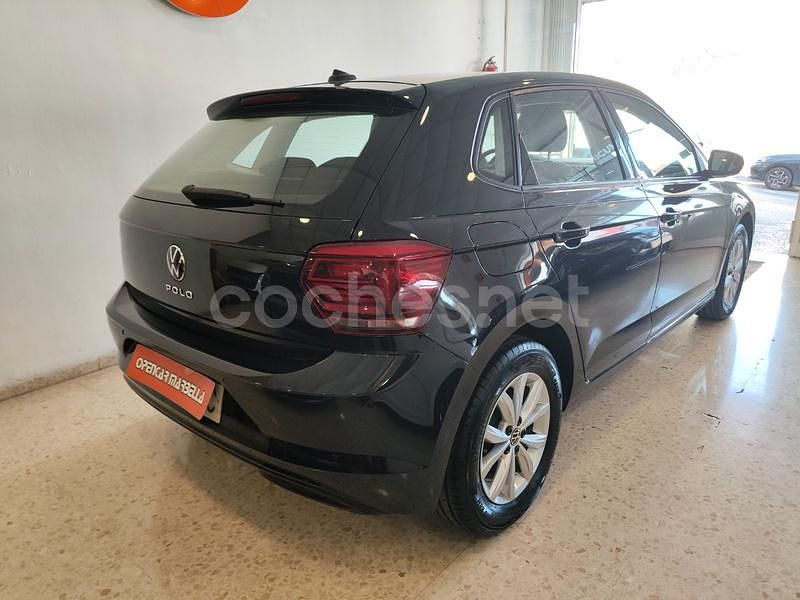 Usado VW Polo R-line 95 CV (69 kW) 2021 Negro Berlina