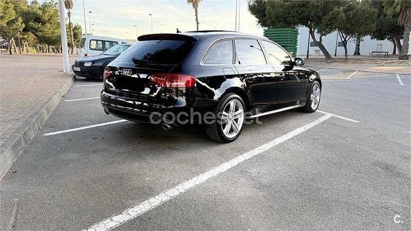 Usado Audi A4 S-Line 190 CV (139 kW) 2011 Negro Familiar