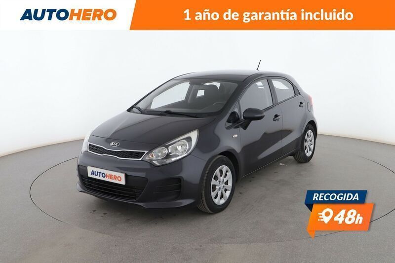 Gris Usado 2016 Kia Rio Berlina | 9999 € (Precio justo) - Imagen 1/3