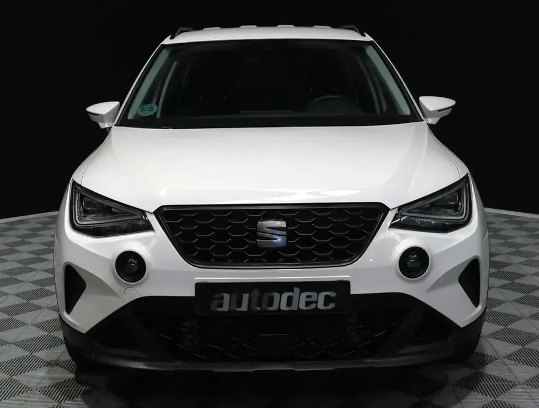 Usado Seat Arona Style 116 CV (85 kW) 2024 Blanco SUV