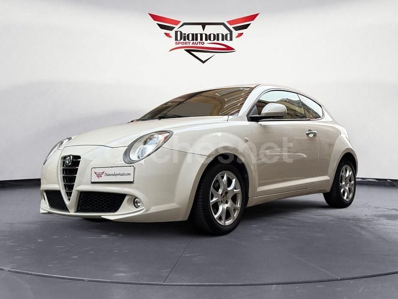 Usado Alfa Romeo GT Junior 78 CV (57 kW) 2008 Blanco Berlina