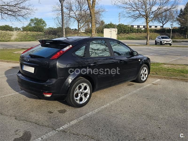 Usado Ford Focus Titanium 115 CV (84 kW) 2007 Negro Berlina