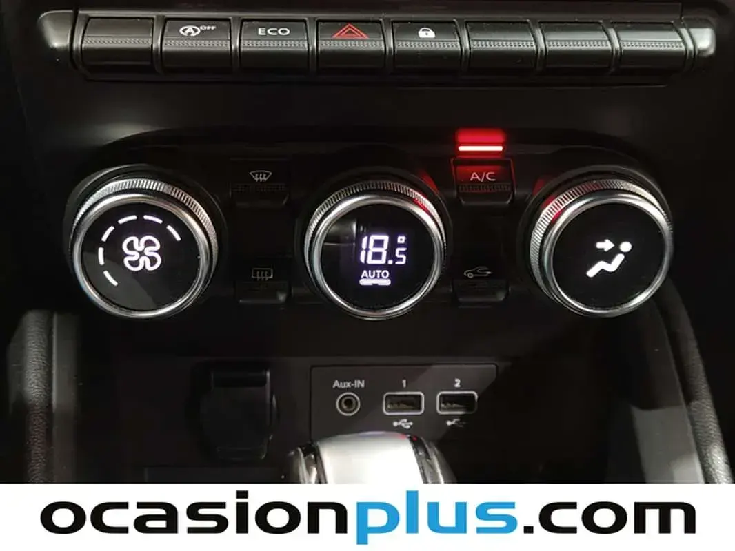 Usado Renault Clio Zen 131 CV (96 kW) 2020 Naranja Utilitario