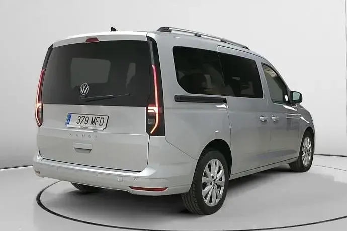 Usado VW Caddy Maxi Life 114 CV (83 kW) 2023 Monovolumen