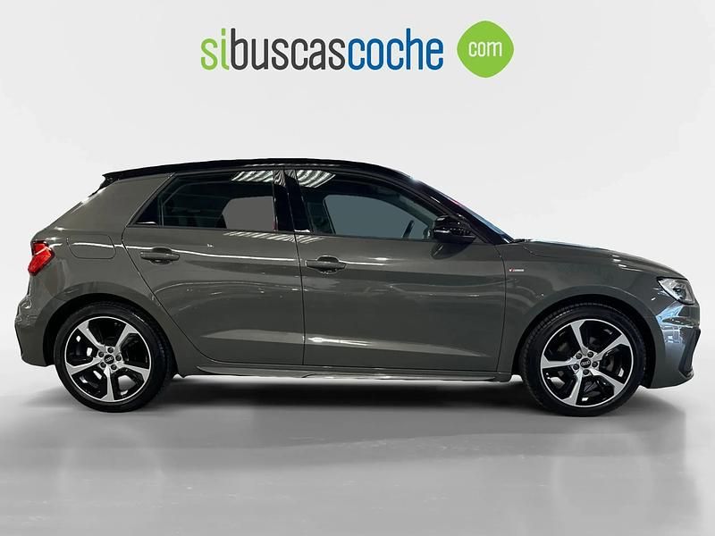 Usado Audi A1 Sportback 110 CV (80 kW) 2021 Gris/plata Utilitario