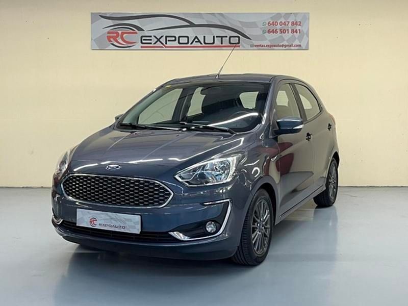 Usado Ford Ka Plus Active 86 CV (63 kW) 2018 Gris Utilitario