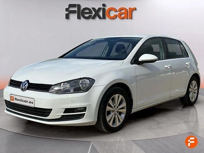 Usado VW Golf VII Advance 110 CV (80 kW) 2016 Blanco Berlina