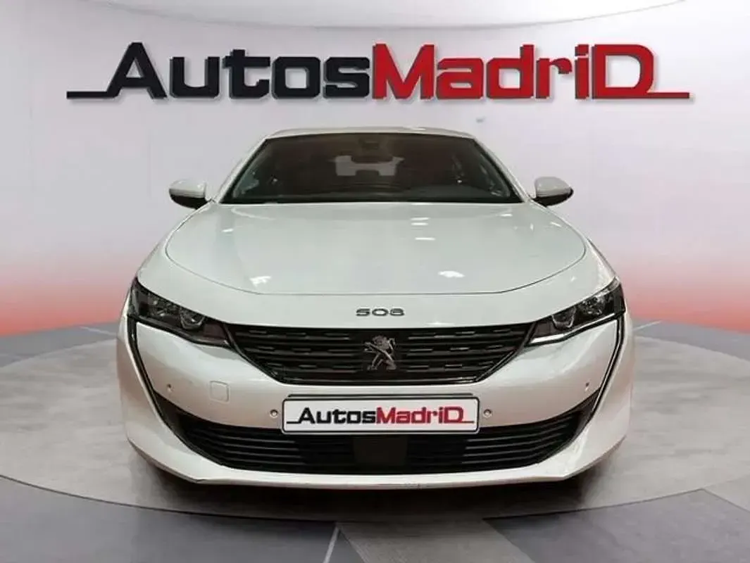 Usado Peugeot 508 Allure 131 CV (96 kW) 2022 Blanco Berlina