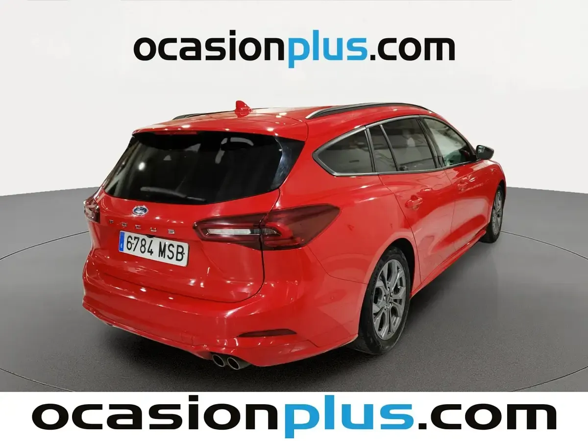 Usado Ford Focus ST-Line 155 CV (114 kW) 2024 Rojo Monovolumen