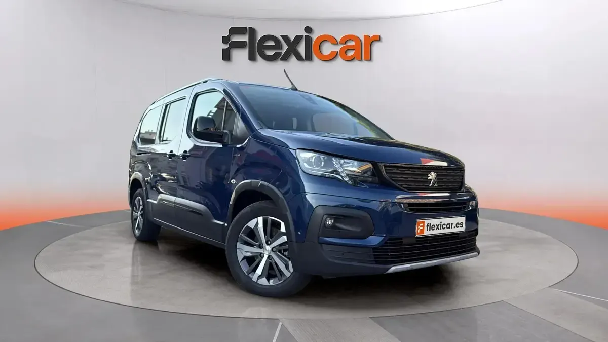 Usado Peugeot Rifter GT-line 131 CV (96 kW) 2019 Monovolumen