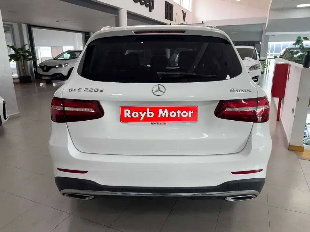 Usado Mercedes GLC250 204 CV (150 kW) 2016 Blanco SUV