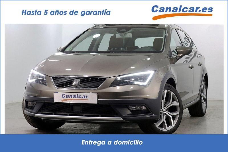 Usado Seat Leon ST FR 150 CV (110 kW) 2015 Marrón Familiar