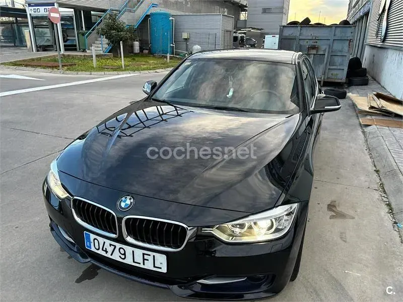 Usado BMW 320 Efficient Dynamics 163 CV (119 kW) 2014 Negro Berlina