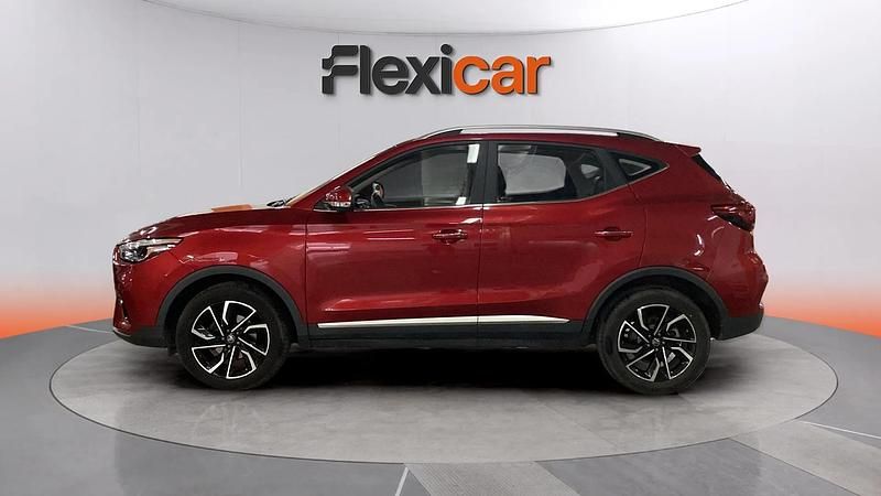 Usado MG ZS Luxury 111 CV (81 kW) 2023 Rojo Berlina