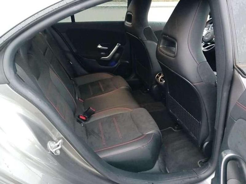 Usado Mercedes C220 AMG line 218 CV (160 kW) 2021 Gris Berlina