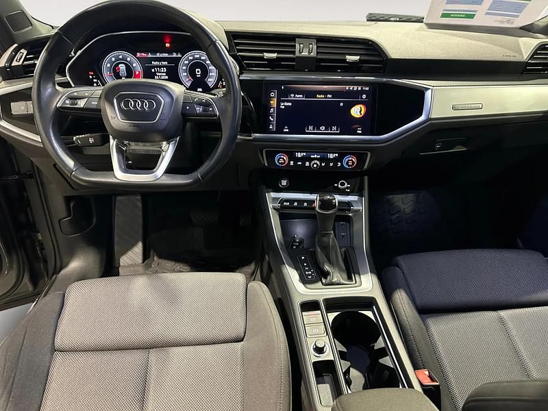 Usado Audi Q3 190 CV (139 kW) 2019 Gris/plata SUV