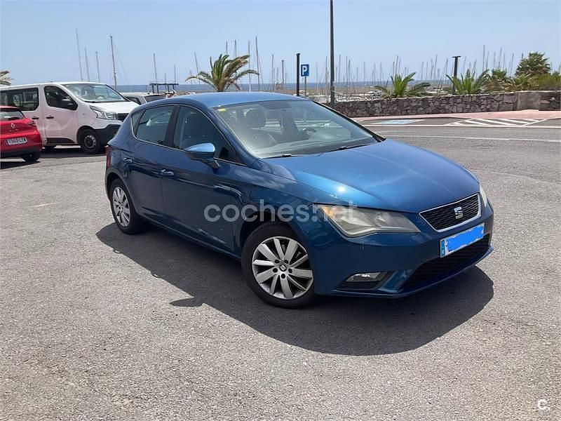 Usado Seat Leon 86 CV (63 kW) 2013 Azul Berlina