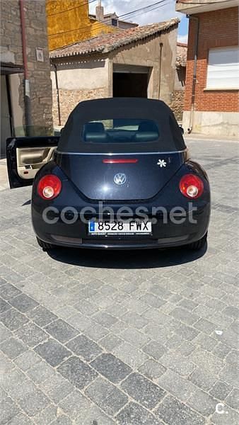 Usado VW New Beetle Cabriolet 102 CV (75 kW) 2007 Negro Descapotable