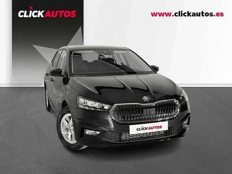 Usado Skoda Fabia Selection 116 CV (85 kW) 2025 Negro Utilitario