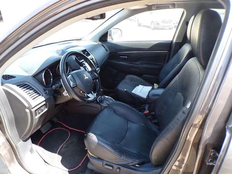 Usado Mitsubishi ASX 150 CV (110 kW) 2017 Gris SUV